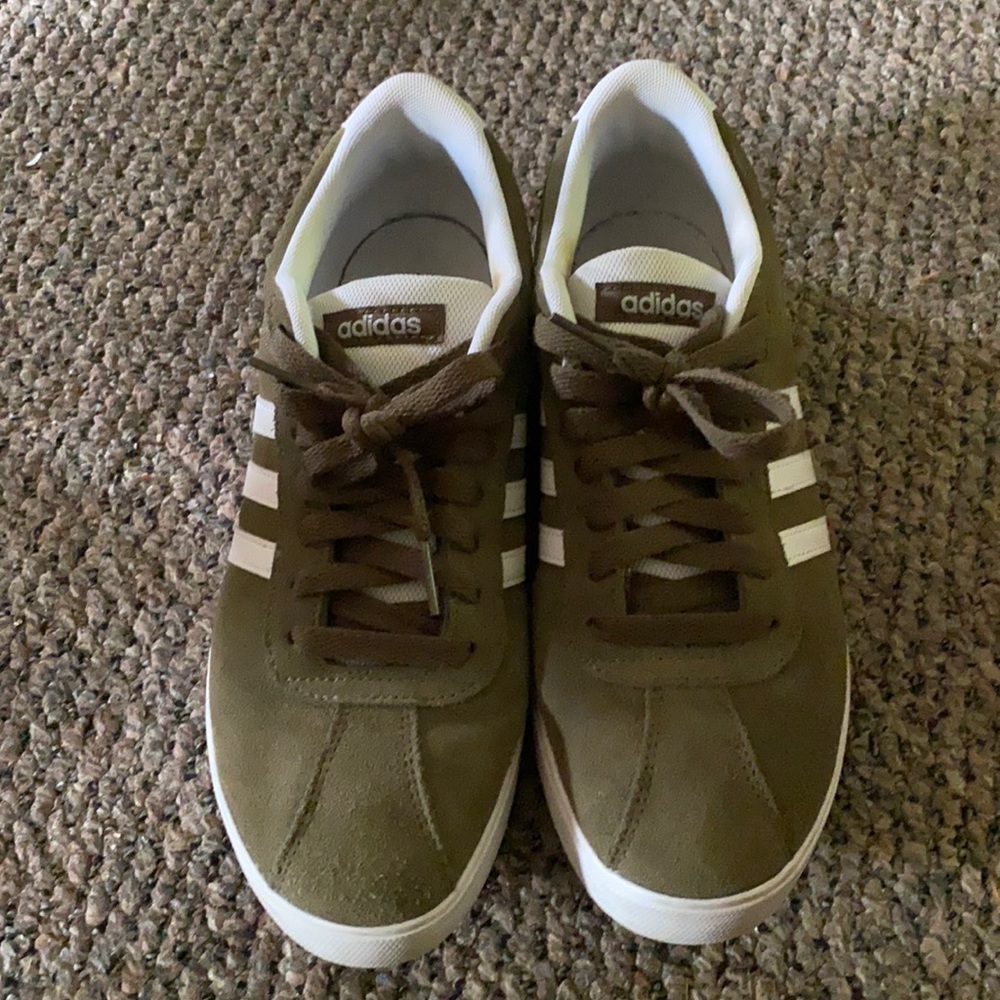 Adidas Courtset Women's Suede Sneakers size 8.5